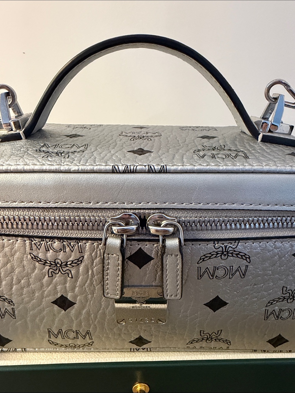 MCM Rockstar Silver Vanity Handbag with OG Strap and COA - Picture 3 of 16